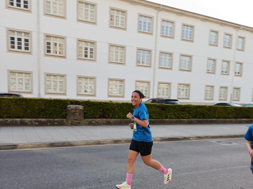 Patricia Pontón corriendo una carrera popular